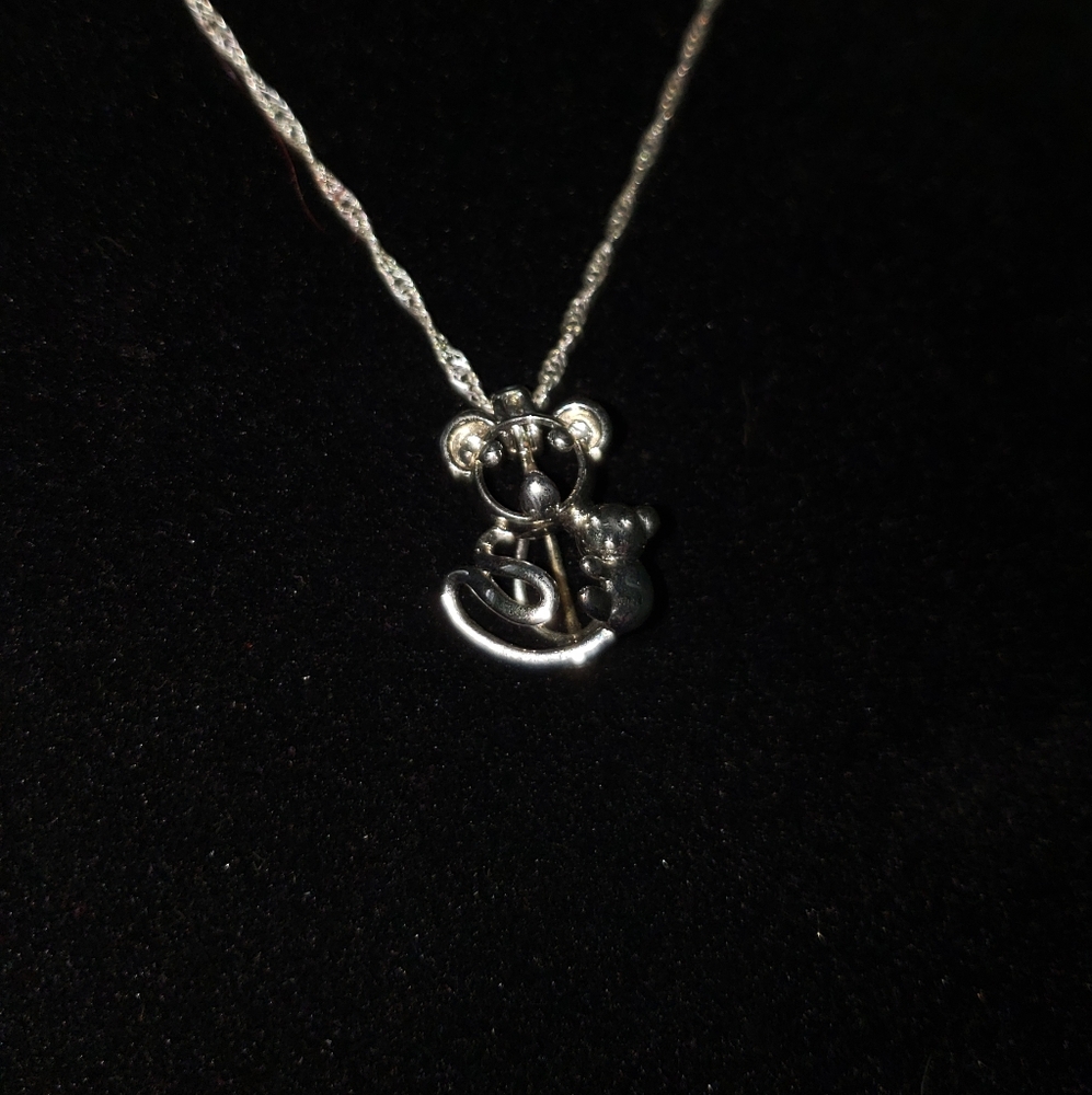 Adorable Mom Pearl Cage Necklace